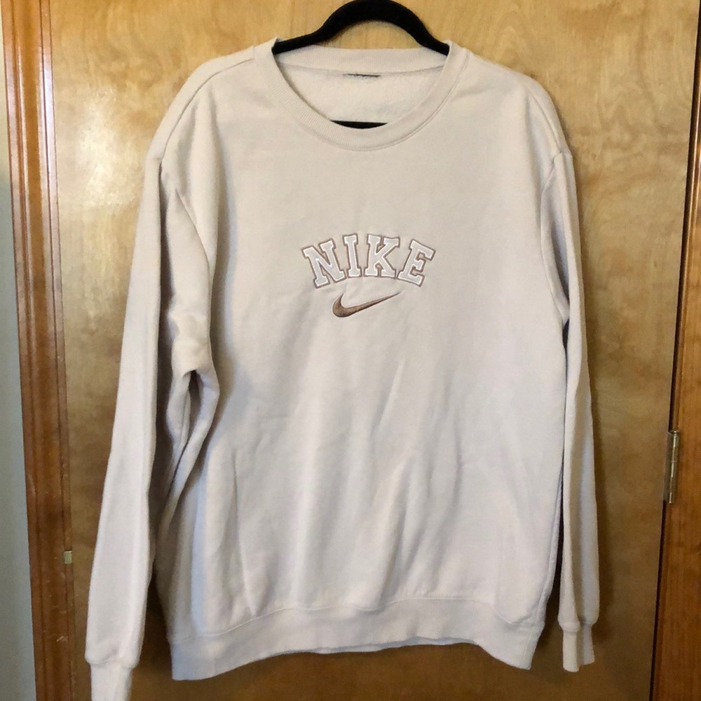 Oversized sweatshirt with Nike embroidered logo.  Coffee tones in color.